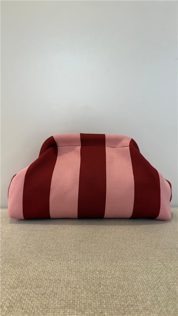 Pochette A Righe New Stripe Con Tracolla - Divisione Chickster's cod. M3606-3606  color:wine red/pink