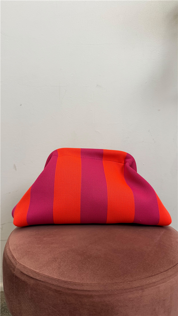 Pochette A Righe New Stripe Con Tracolla - Divisione Chickster's cod. M3606-3606  color:fucsia/corallo