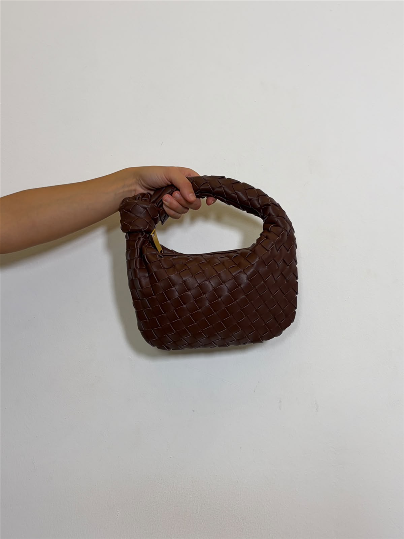 Borsa A Mano Intrecciata Con Nodo - Divisione Chickster's cod. M3607  color:bordeaux