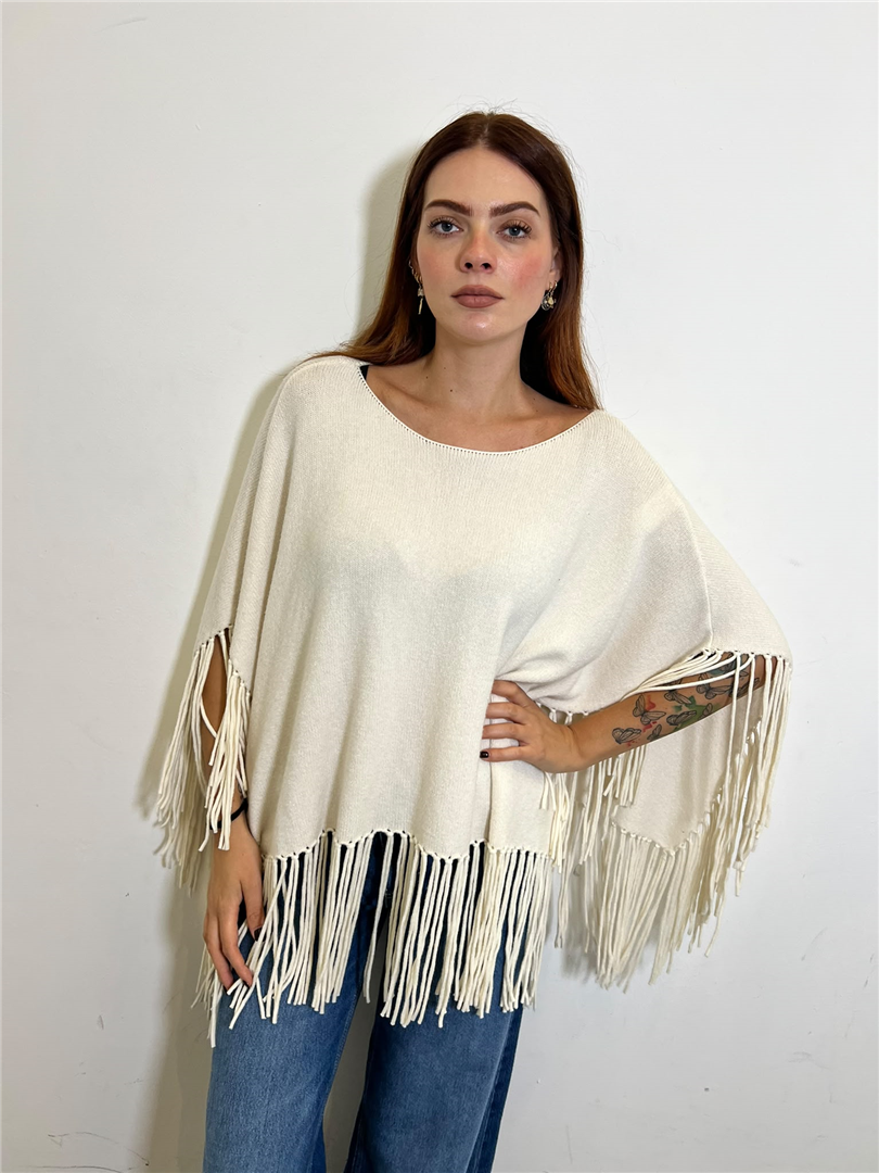 Poncho Scollo A Barchetta Asimmetrico Con Frange - Please cod. M63895R512  color:crema