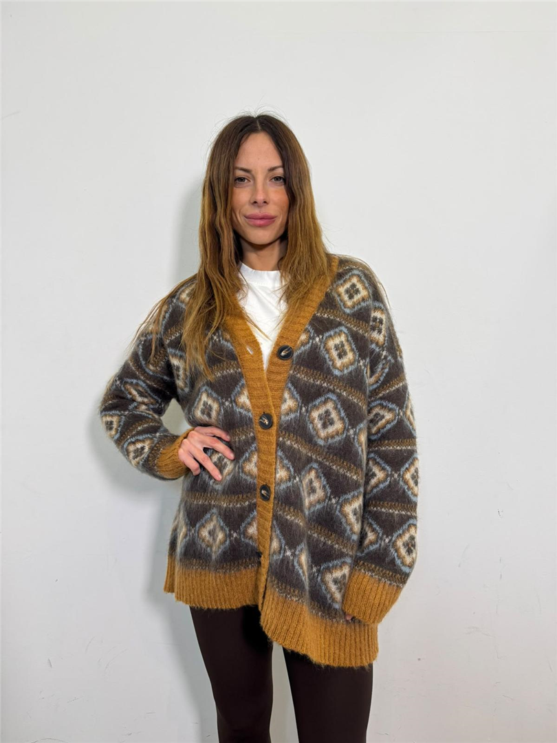 Cardigan Over In Maglia Jacquard Motivo Geometrico - Souvenir cod. Z40R1064  color:cannella